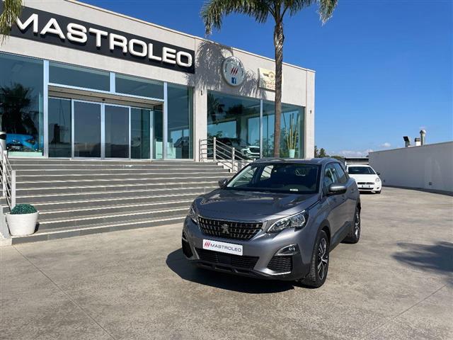 PEUGEOT 3008 BlueHDi 130 EAT8 S&S Business