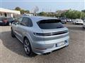 PORSCHE Cayenne 3.0 V6