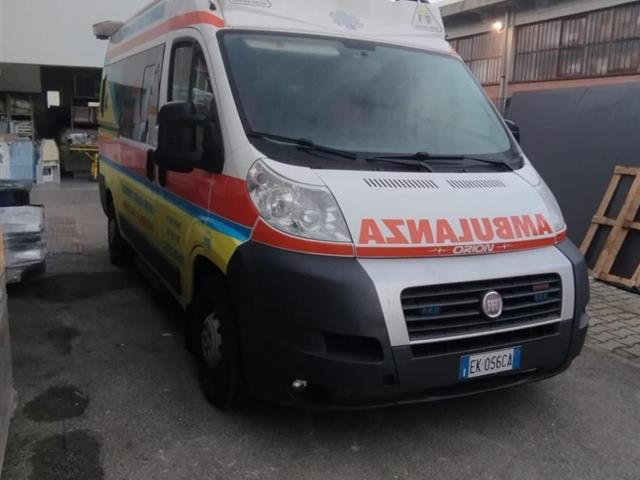 FIAT DUCATO AMBULANZA (3519) VP Ducato 33 3.0 MJT 180CV PC-TM Furgone Vetrato