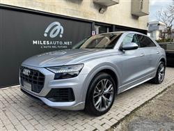 AUDI Q8 55 TFSIe PLUG-IN ELETTR 8 CERCHI SEDILI VENTILATI