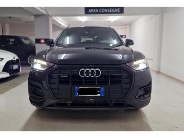 AUDI Q5 SPORTBACK SPB 40 TDI quattro S tronic Business Advanced