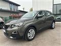 PEUGEOT 3008 BlueHDi 130 S&S EAT8 Business