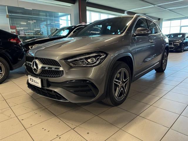 MERCEDES CLASSE GLA PLUG-IN HYBRID GLA 250 e Plug-in hybrid AMG Line Premium