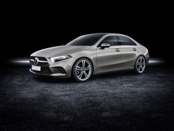 MERCEDES CLASSE A SEDAN A 180 d Premium auto