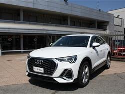 AUDI Q3 35 TDI quattro S tronic S line edition