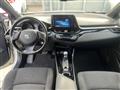 TOYOTA C-HR 1.8h Lounge 2wd e-cvt