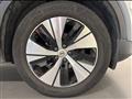 VOLVO XC40 T2 GEARTRONIC MOMENTUM PRO