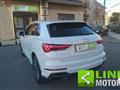 AUDI Q3 35 TDI S tronic Identity Blacks