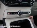 VOLVO XC40 D3 Geartronic Momentum Pro cerchi 20 telecamera