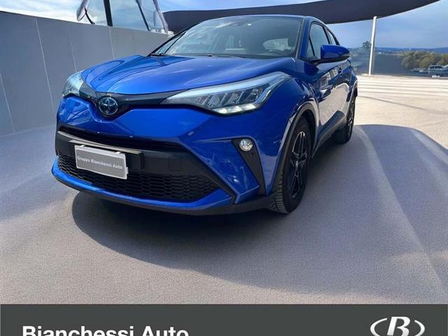 TOYOTA C-HR 1.8 Hybrid E-CVT Business