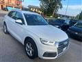 AUDI Q5 40 TDI quattro S tronic Business Sport