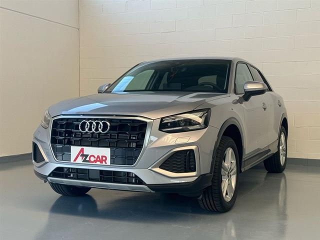 AUDI Q2 35 TFSI S tronic Business