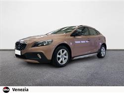 VOLVO V40 D3 Geartronic Momentum