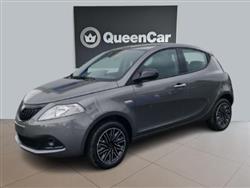 LANCIA YPSILON Hybrid 1.0 70cv Oro