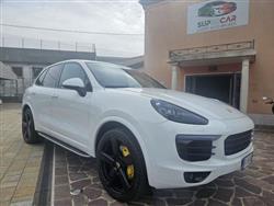 PORSCHE CAYENNE 3.0 Diesel - TETTO PANORAMICO APRIBILE -