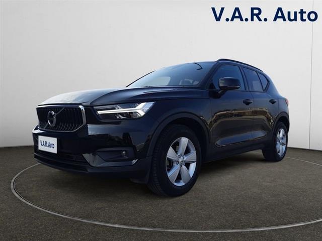 VOLVO XC40 T3 Geartronic Momentum