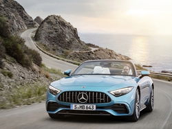 MERCEDES SL 43 AMG Premium Plus