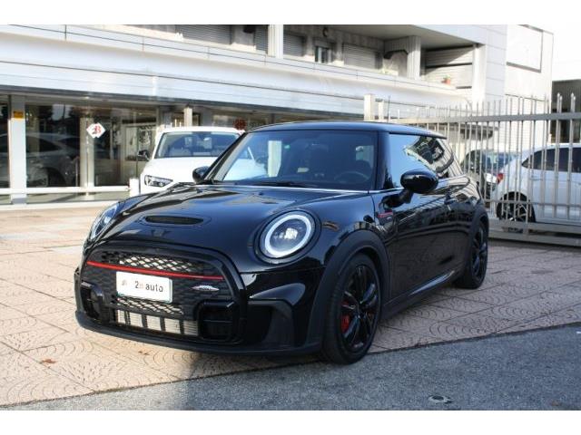 MINI 3 PORTE JCW 2.0