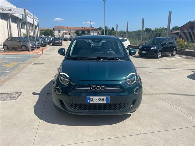 FIAT 500 ELECTRIC 500 Icon Berlina 42 kWh