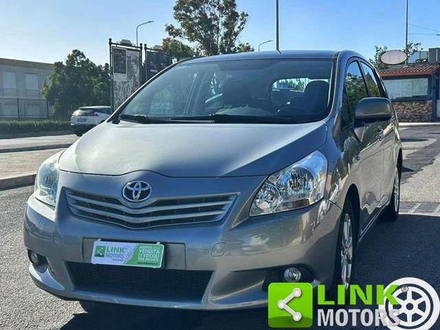 TOYOTA VERSO 2.0 D Sol 7 posti