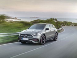 MERCEDES CLASSE GLA 200 D PREMIUM AUTO