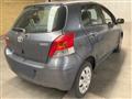 TOYOTA YARIS 1.3 5 porte