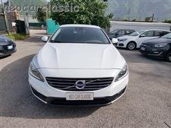 VOLVO S60 D4 Geartronic R-design