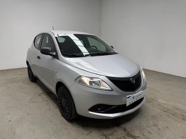 LANCIA YPSILON 1.0 firefly hybrid Silver s&s 70cv