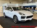 PORSCHE CAYENNE 3.0 V6 E-Hybrid PHEV Iva Esposta