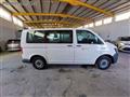 VOLKSWAGEN TRANSPORTER FURGONE CARAVELLE TRASP. 9 PERSONE 2.0 TDI targa FH551BG