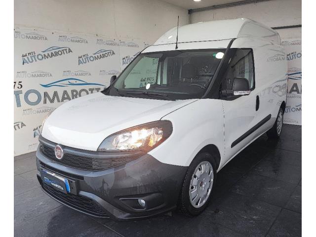 FIAT DoblÃ² Cargo maxi XL 1.6 mjt 105cv LH2 SCAFFALATURA WURTH!