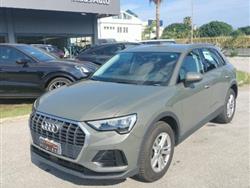 AUDI Q3 35 TDI S tronic