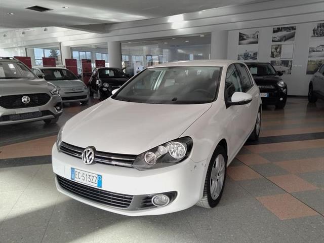 VOLKSWAGEN GOLF 1.6 TDI DPF 5p. Comf. BlueM. Tech.