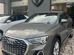 AUDI Q3 35 TDI S tronic S line edition