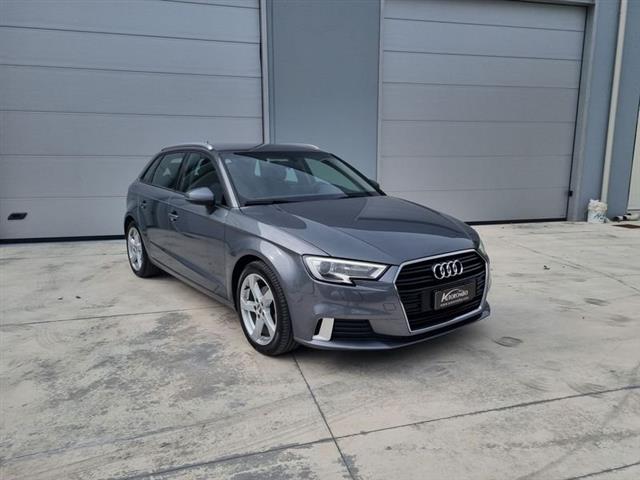 AUDI A3 1.6 TDI 116 CV Sport