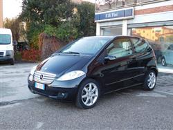 MERCEDES Classe A 150 BlueEFFICIENCY CoupÃ© Elegance