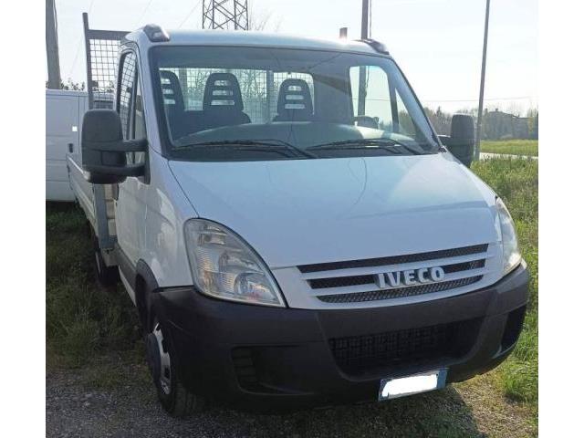 IVECO DAILY cassone fisso Daily 29L10V 2.3 Hpi PC-TN Midivan Base