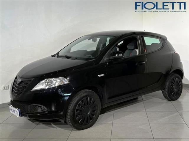 LANCIA YPSILON 3ª SERIE 0.9 TWINAIR 85 CV 5 PORTE METANO ECOCHIC ELEFANTINO