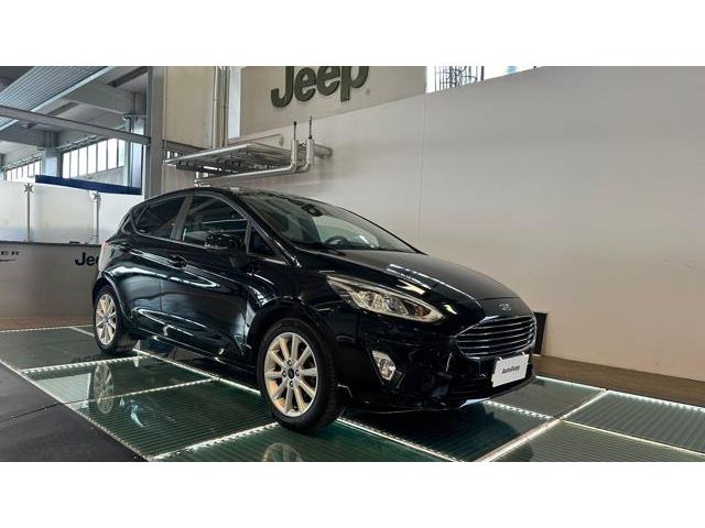 FORD FIESTA 1.5 EcoBlue 5 porte Titanium "NEOPATENTATI"