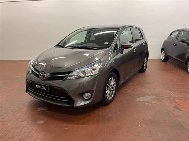 TOYOTA VERSO 1.6 D-4D Style