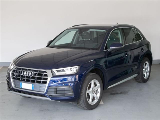 AUDI Q5 40 TDI quattro S tronic Business Sport