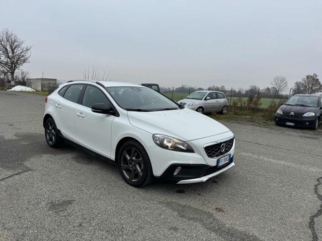 VOLVO V40 CROSS COUNTRY D2 1.6 Powershift Business