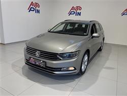 VOLKSWAGEN PASSAT Variant 1.6 TDI Comfortline BlueMotion Technology