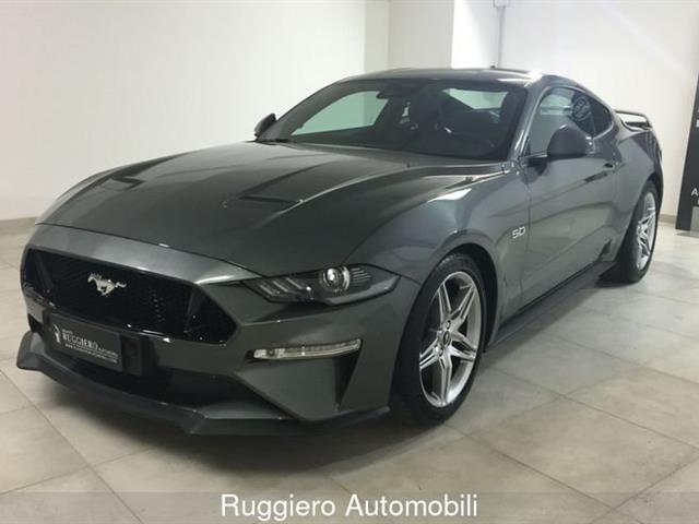 FORD MUSTANG Fastback 5.0 V8 aut. GT