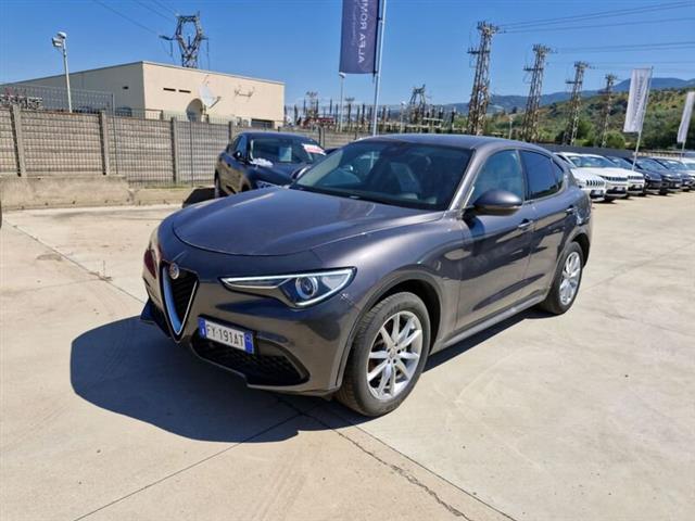 ALFA ROMEO STELVIO 2017 2.2 t Business Q4 190cv auto my19