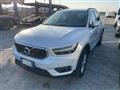 VOLVO XC40 D3 AWD Business *Navi,Sensori,LED*