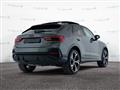 AUDI Q3 40 TDI quattro S tronic Identity Black 200 cv