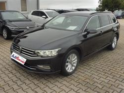 VOLKSWAGEN PASSAT Variant 1.5 TSI ACT DSG Business