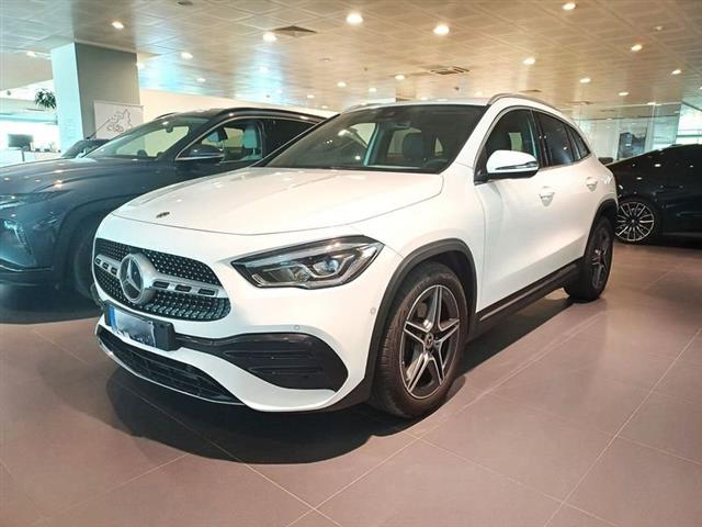 MERCEDES CLASSE GLA 200 d Premium auto