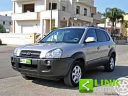 HYUNDAI TUCSON 2.0 CRDi Autocarro-Automatico-4x4-Unipro